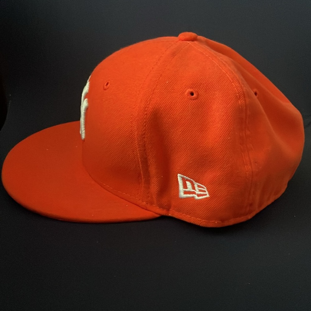 New Era Fitted Yankees Hat - Picture 2 of 3